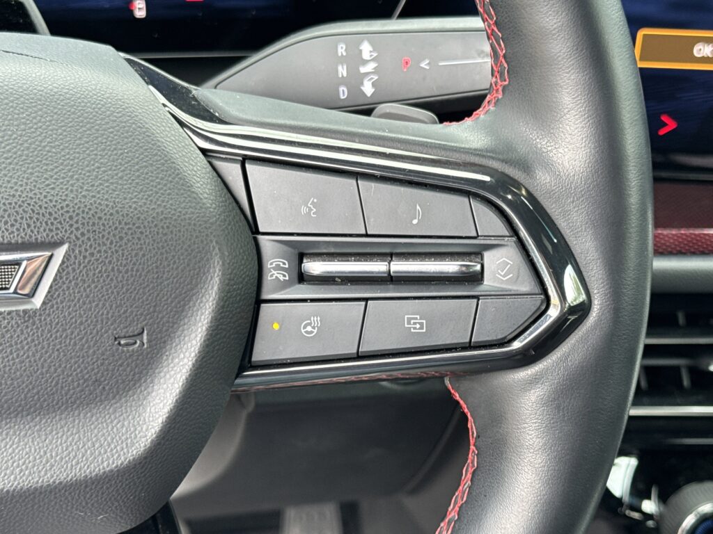 2024 Chevrolet Traverse AWD RS