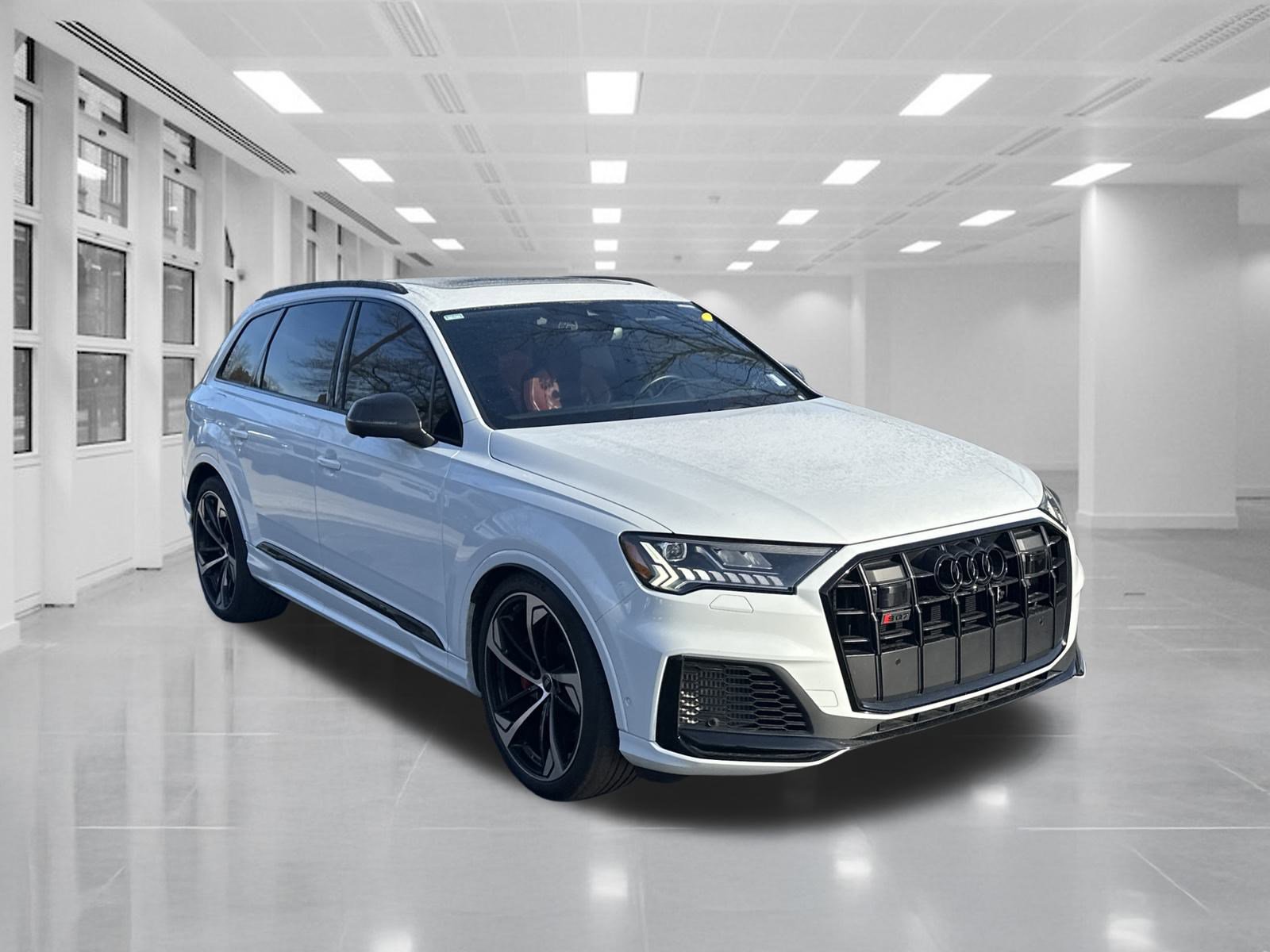 2023 Audi SQ7 Premium Plus