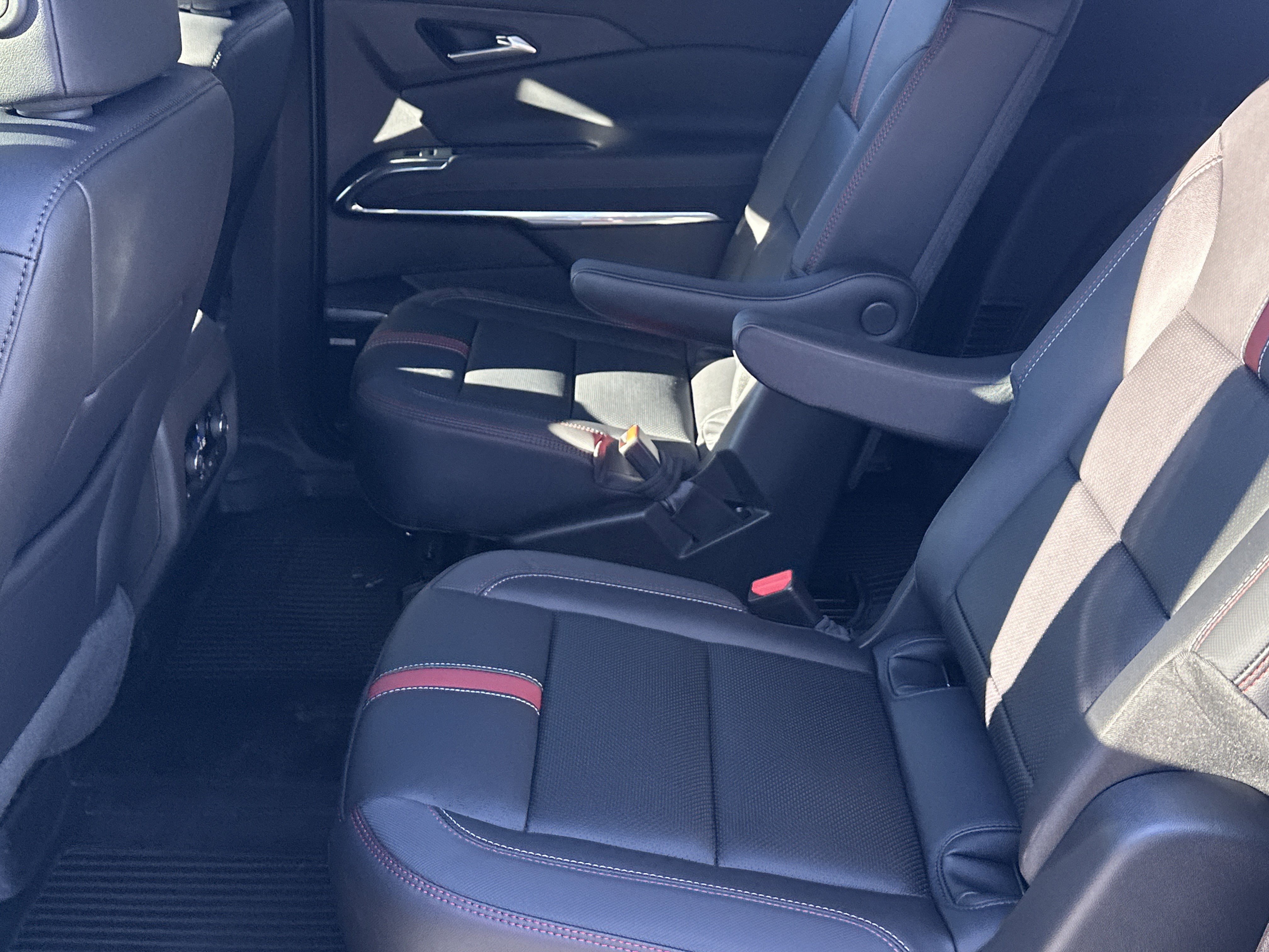 2026 Chevrolet Traverse FWD RS
