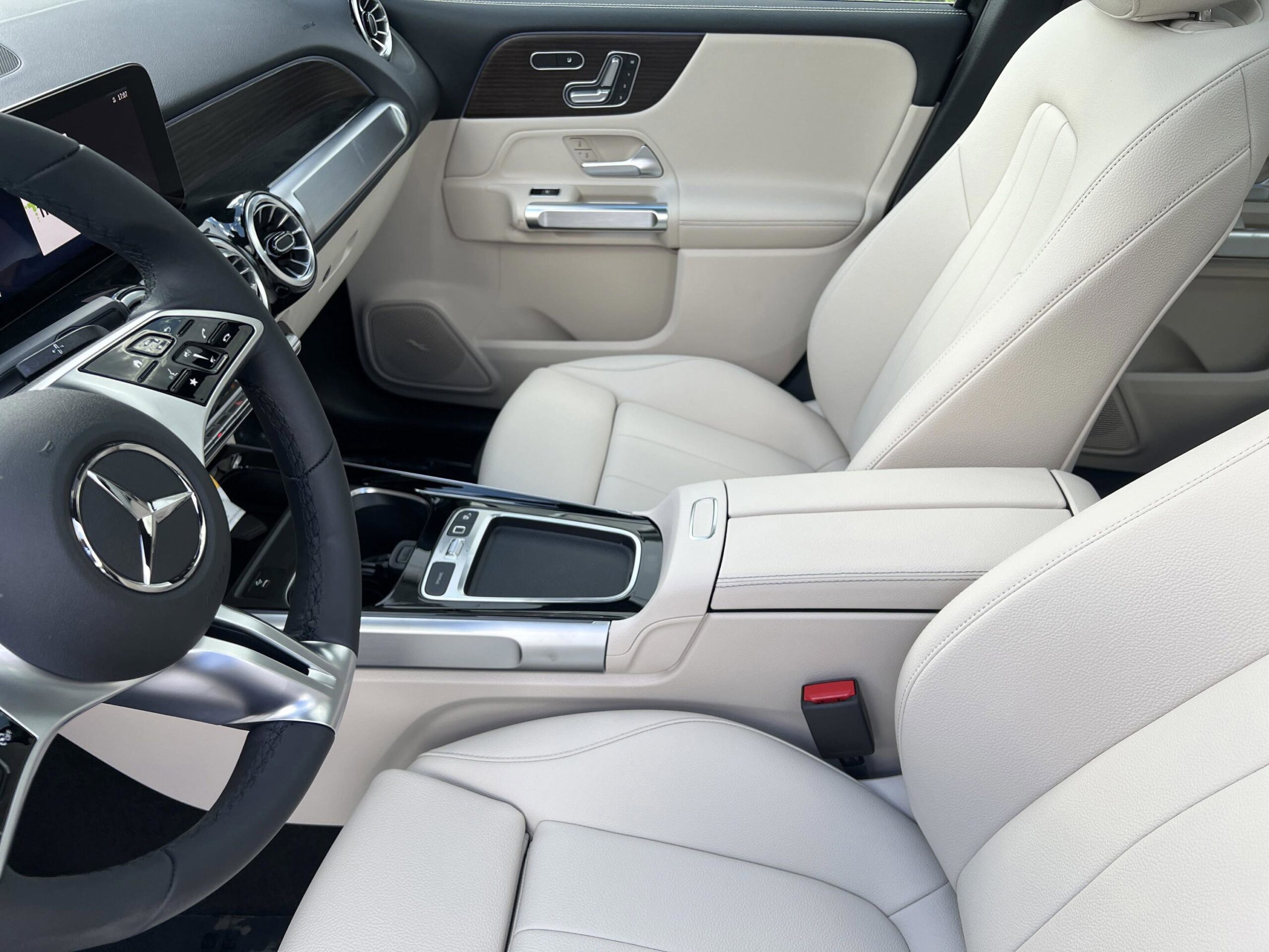 2025 Mercedes-Benz GLB GLB 250