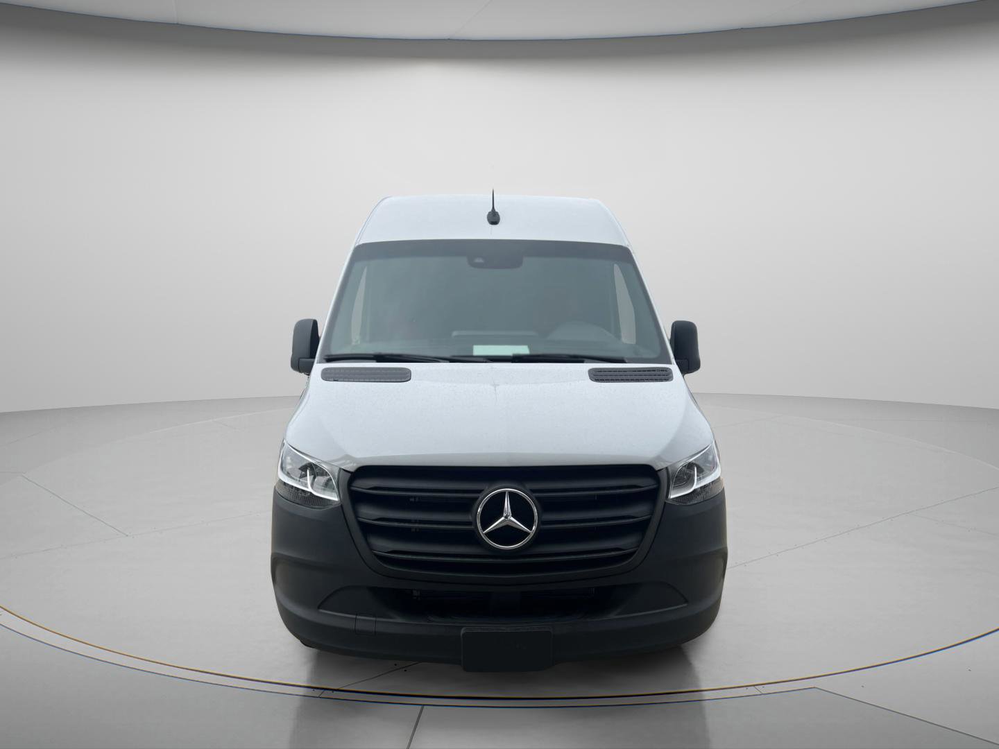 2024 Mercedes-Benz Sprinter Cargo Van LEONARD OUTFITTER 2500