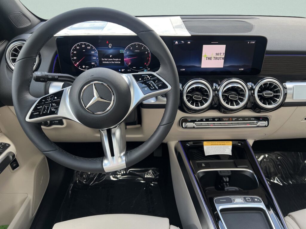 2025 Mercedes-Benz GLB GLB 250