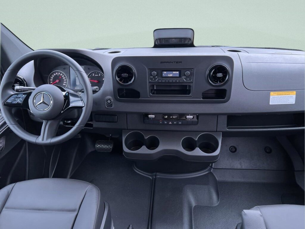 2025 Mercedes-Benz Sprinter Cargo Van 2500