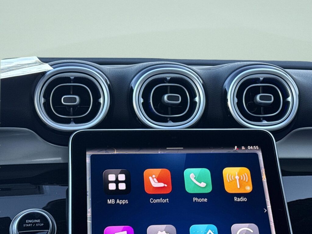2025 Mercedes-Benz GLC GLC 300