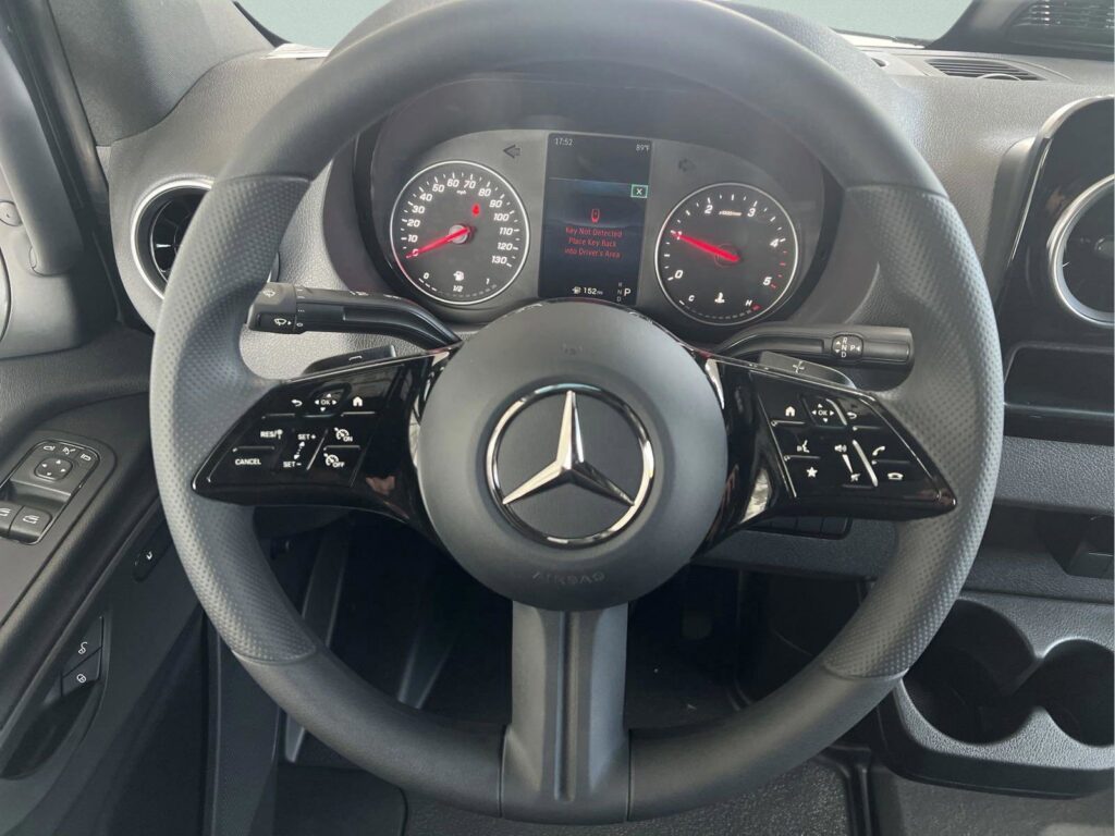 2025 Mercedes-Benz Sprinter Cargo Van 2500