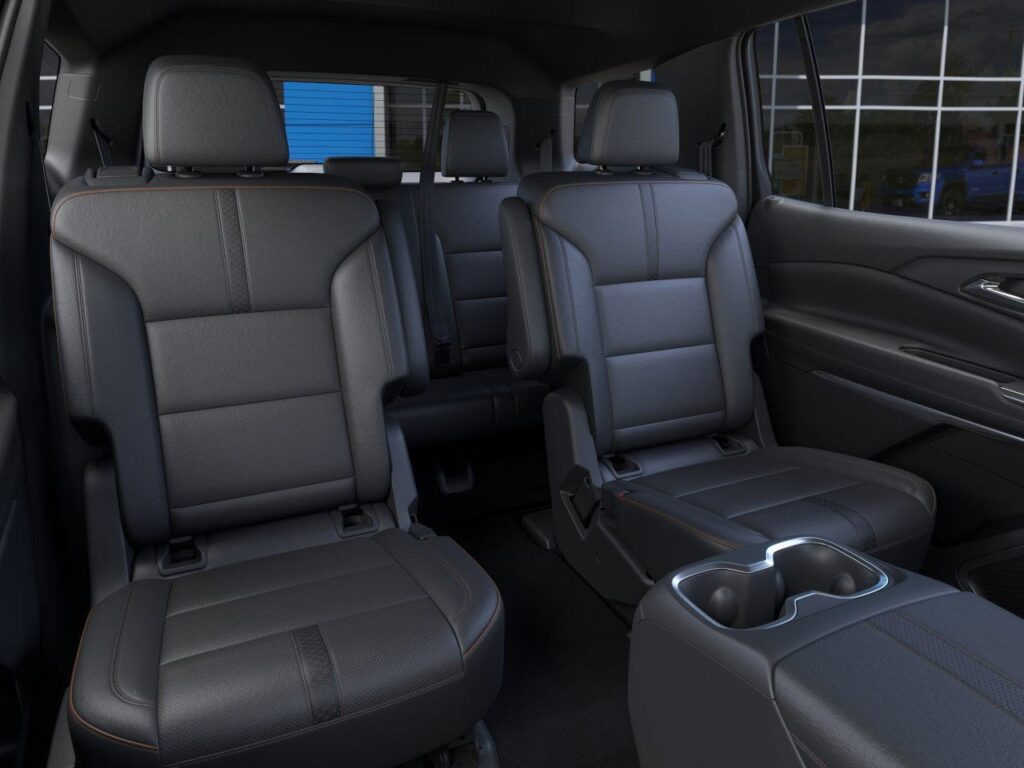 2026 Chevrolet Traverse FWD High Country
