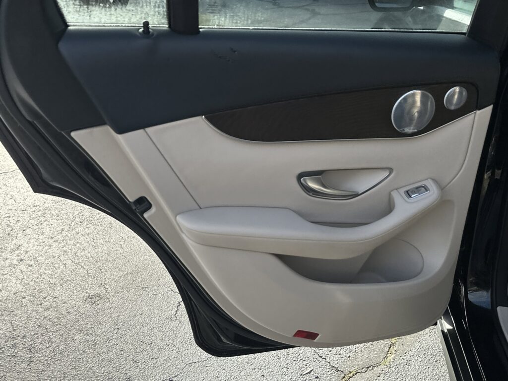 2019 Mercedes-Benz GLC GLC 300