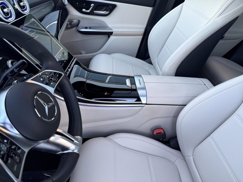 2025 Mercedes-Benz GLC GLC 300