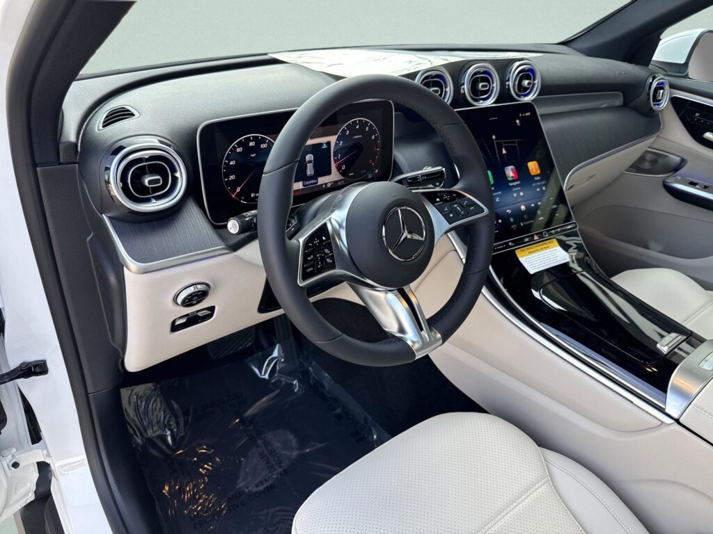 2026 Mercedes-Benz GLC GLC 300