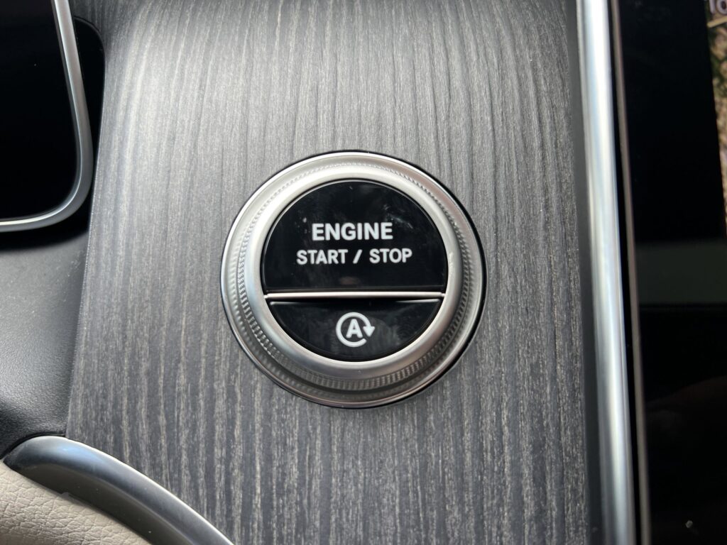 2025 Mercedes-Benz GLC GLC 300