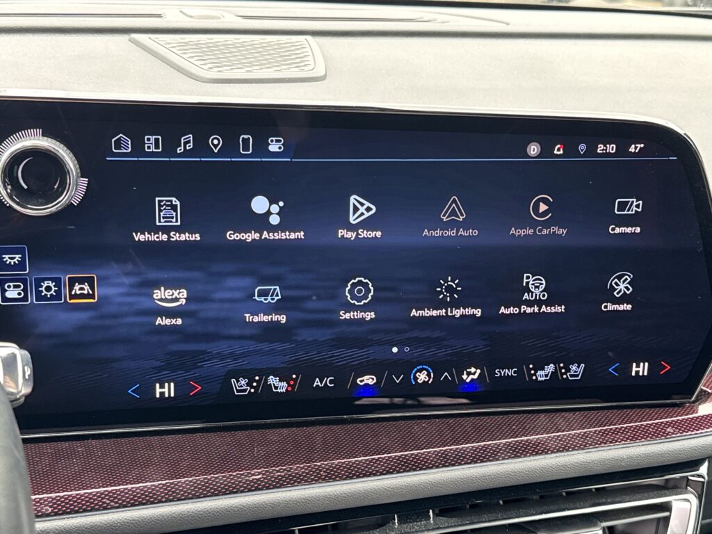 2024 Chevrolet Traverse AWD RS