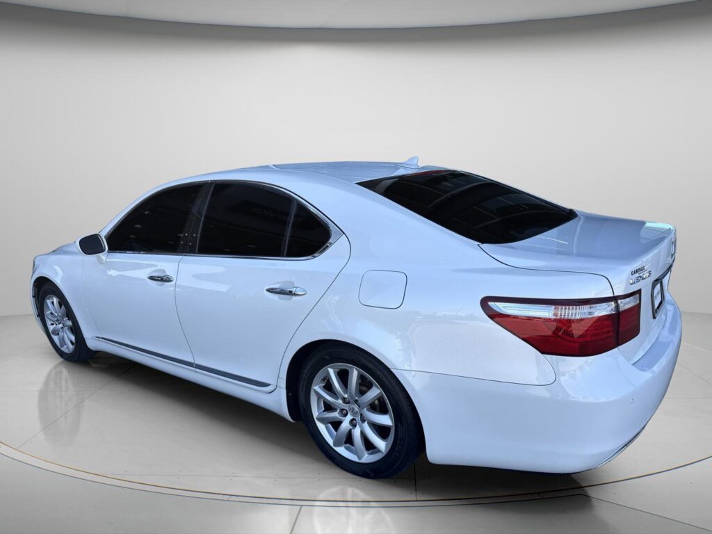 2007 Lexus LS 460