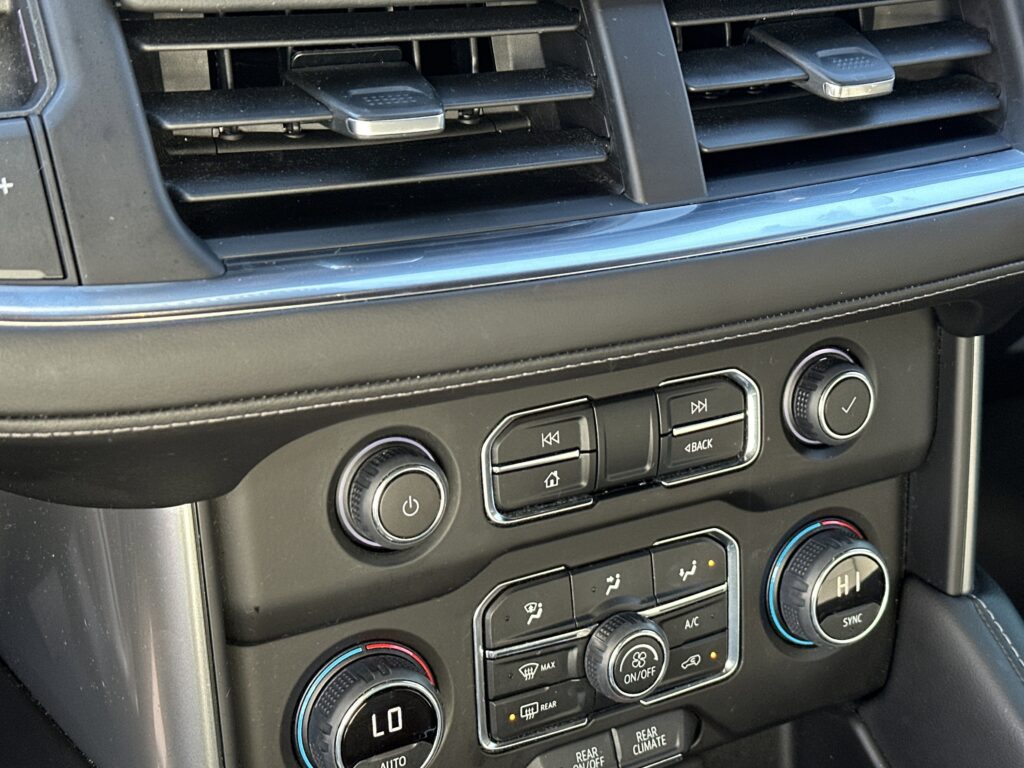 2023 Chevrolet Tahoe LS