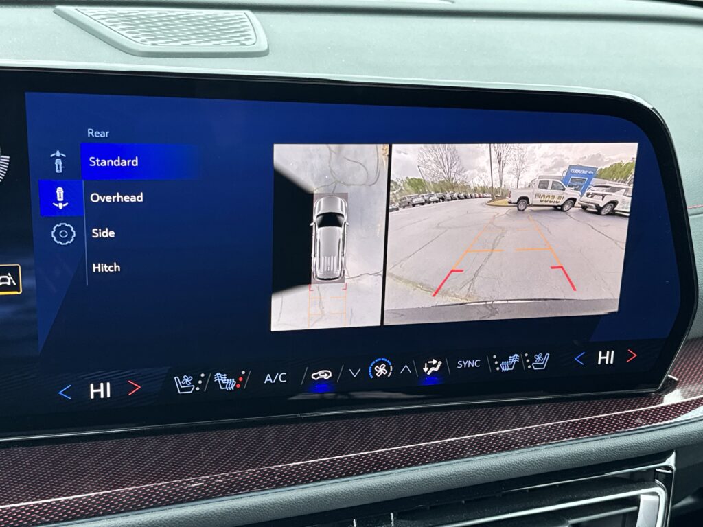 2024 Chevrolet Traverse AWD RS