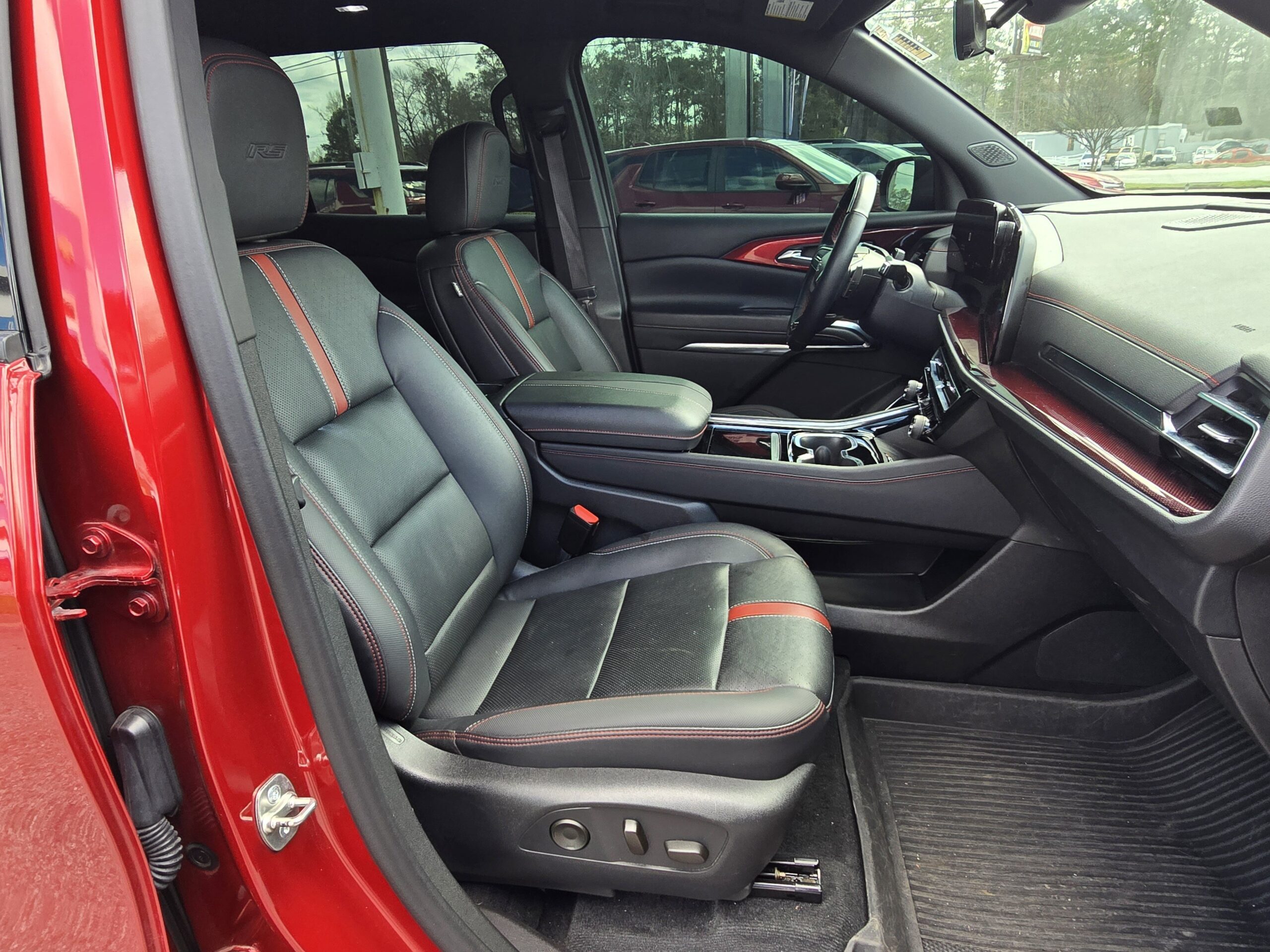 2024 Chevrolet Traverse FWD RS