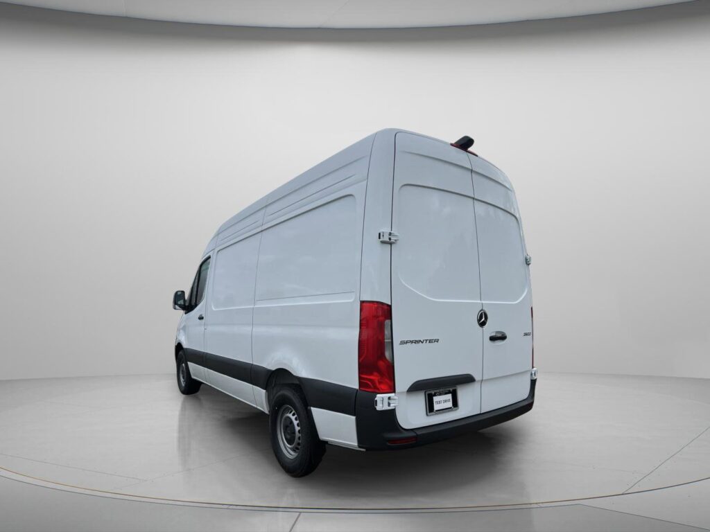 2025 Mercedes-Benz Sprinter Cargo Van 2500