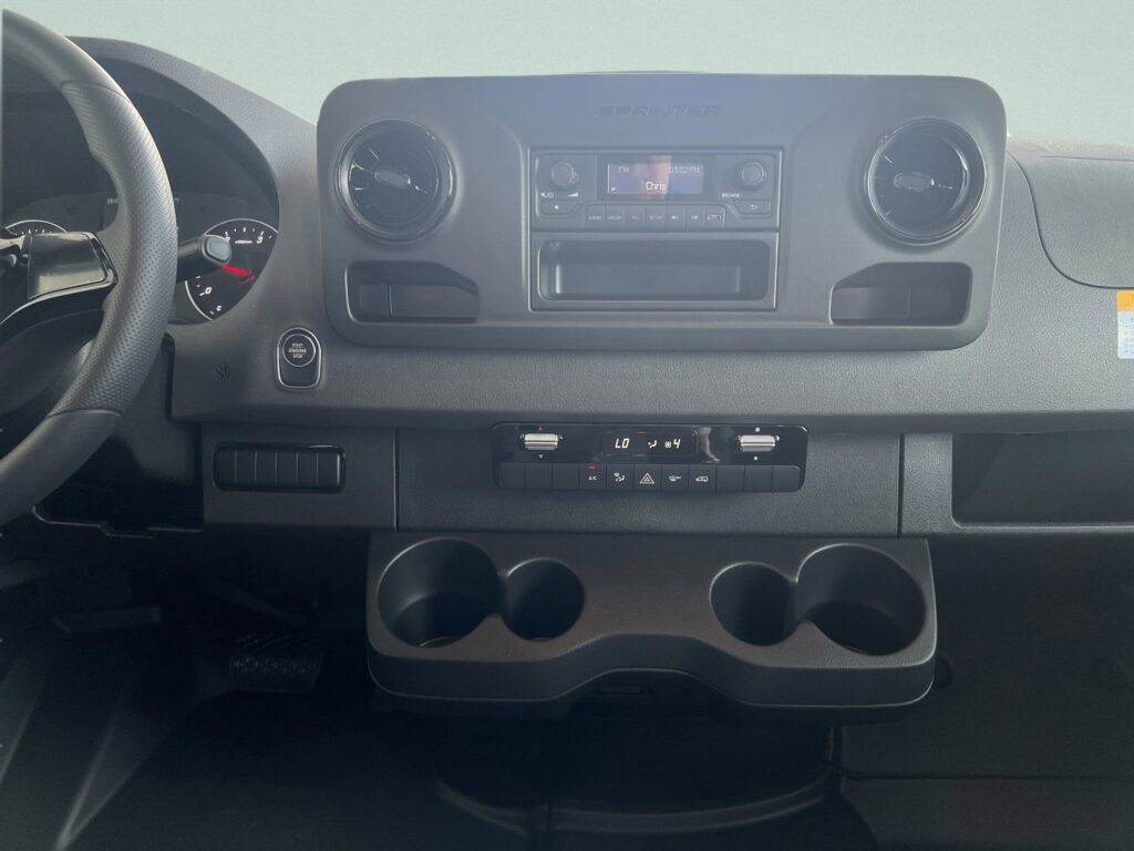 2025 Mercedes-Benz Sprinter Cargo Van 2500