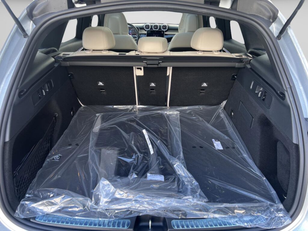 2025 Mercedes-Benz GLC GLC 300