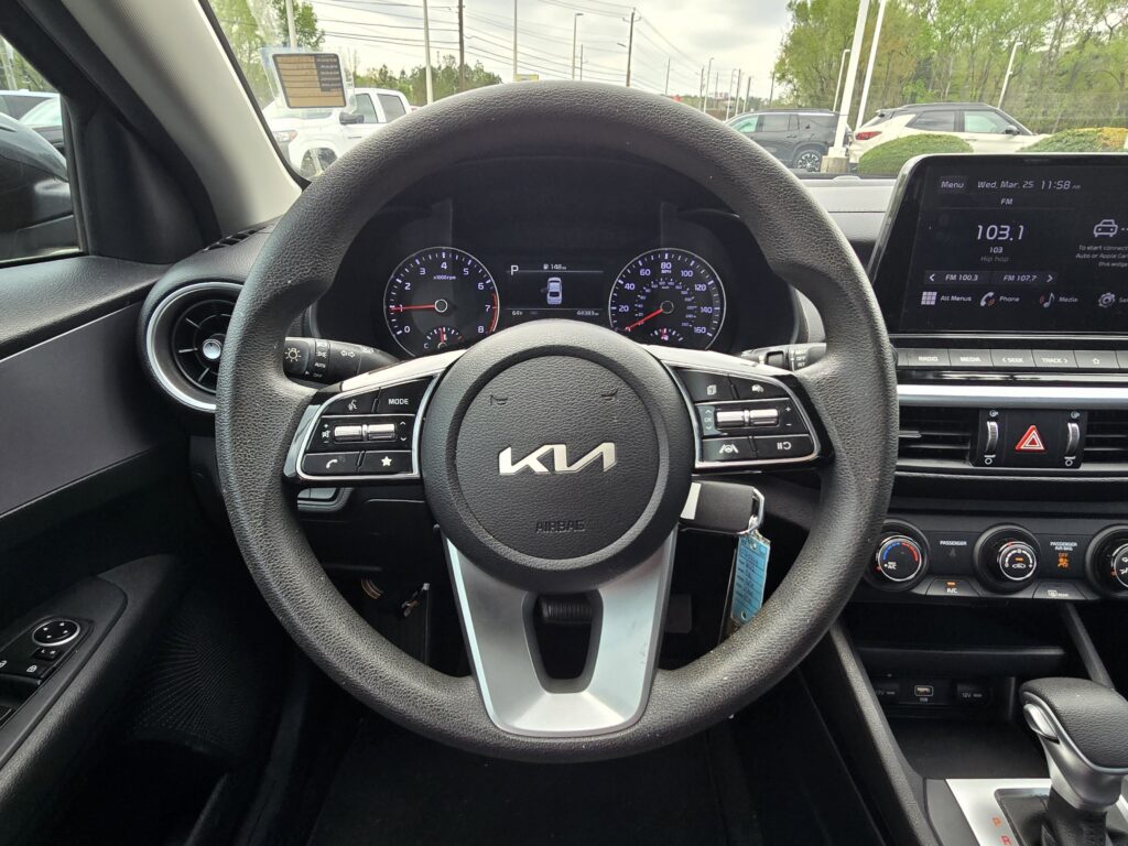 2022 Kia Forte LXS