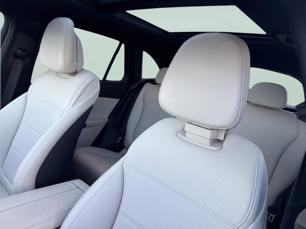 2025 Mercedes-Benz GLC GLC 300