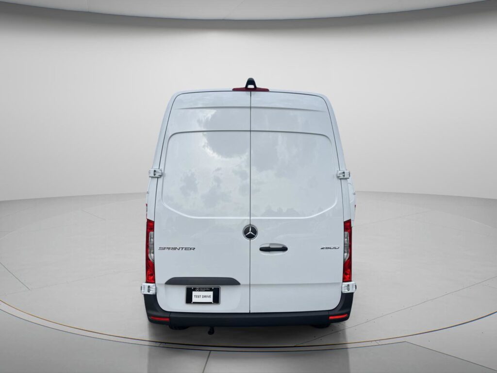 2025 Mercedes-Benz Sprinter Cargo Van 2500