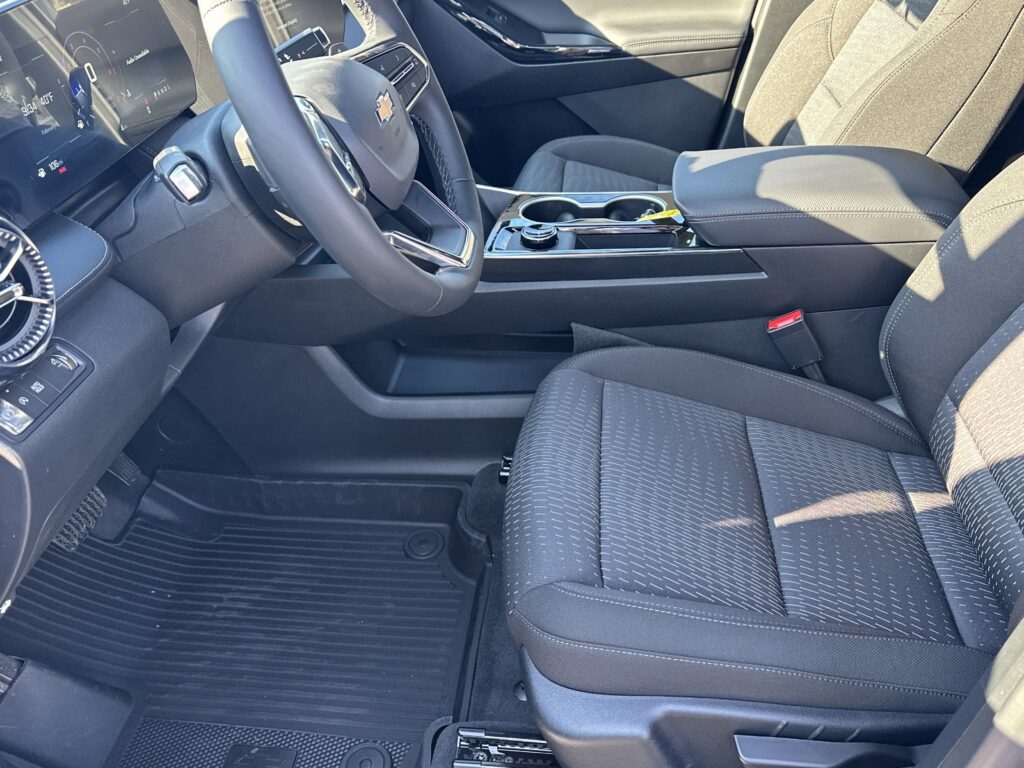 2026 Chevrolet Equinox FWD LT