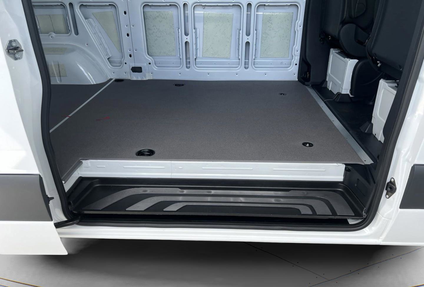 2025 Mercedes-Benz Sprinter Cargo Van 2500