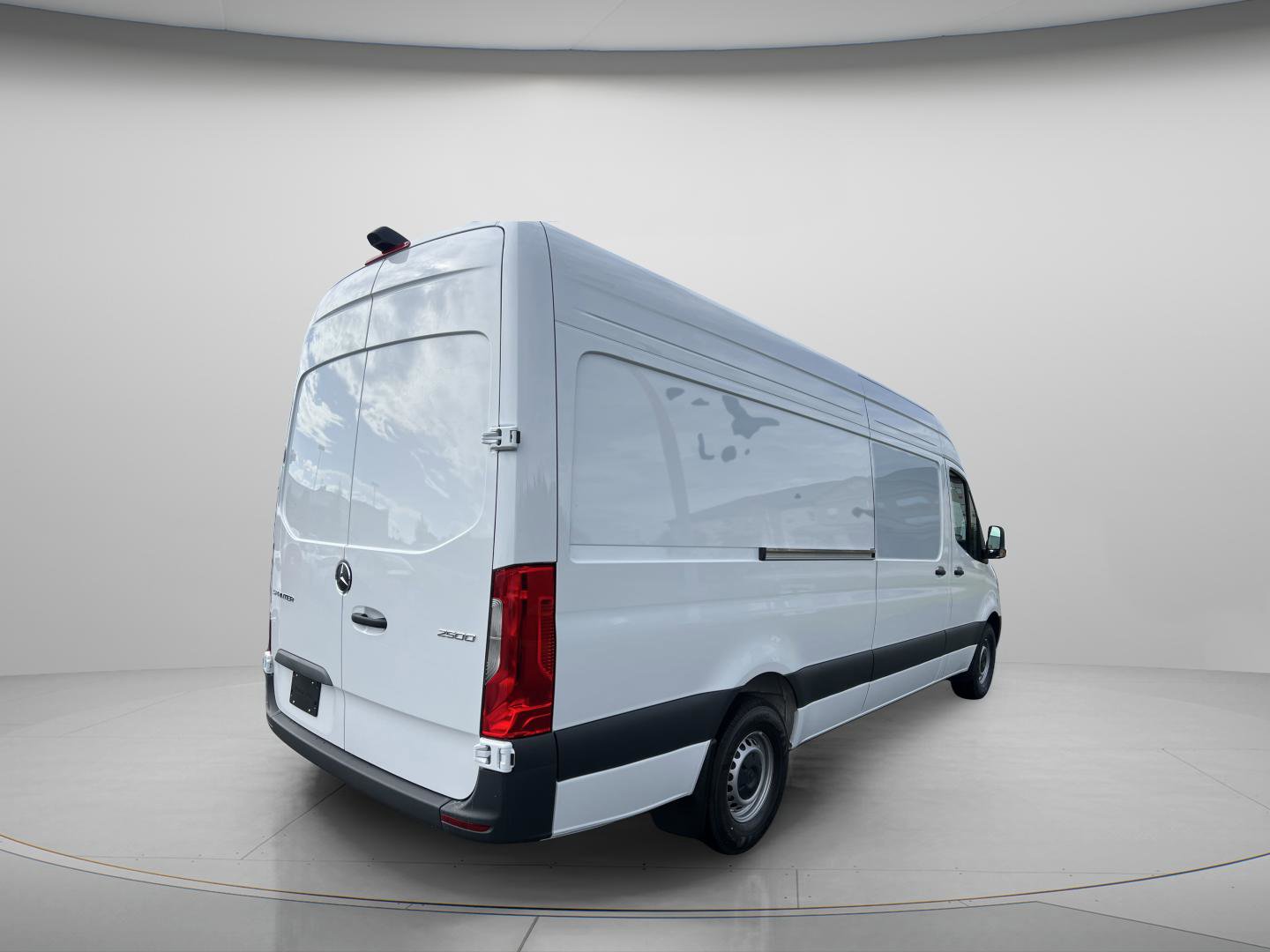 2025 Mercedes-Benz Sprinter Cargo Van 2500