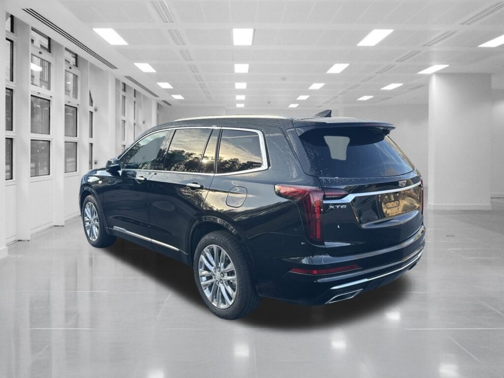 2023 Cadillac XT6 FWD Premium Luxury