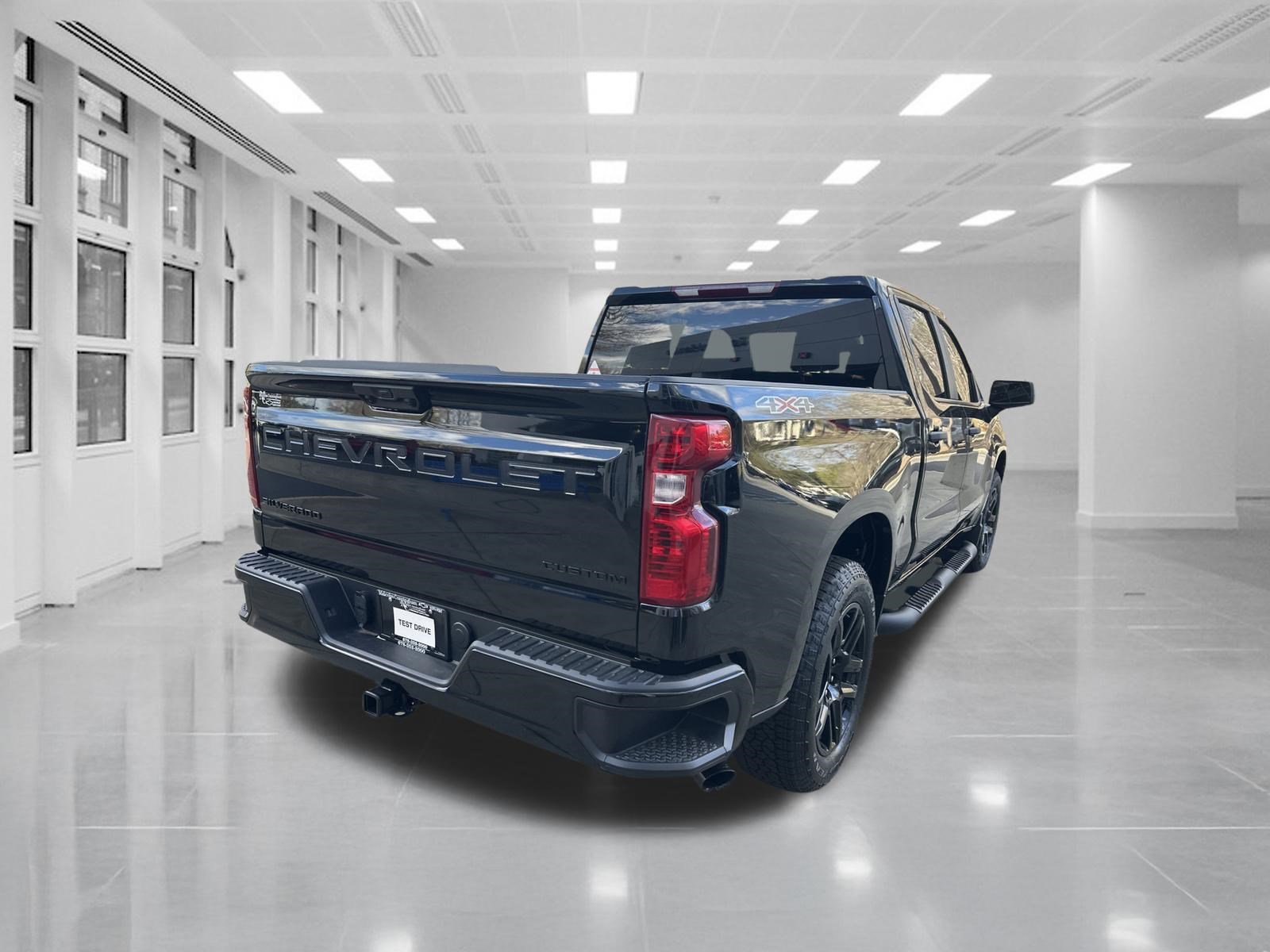 2025 Chevrolet Silverado 1500 Custom