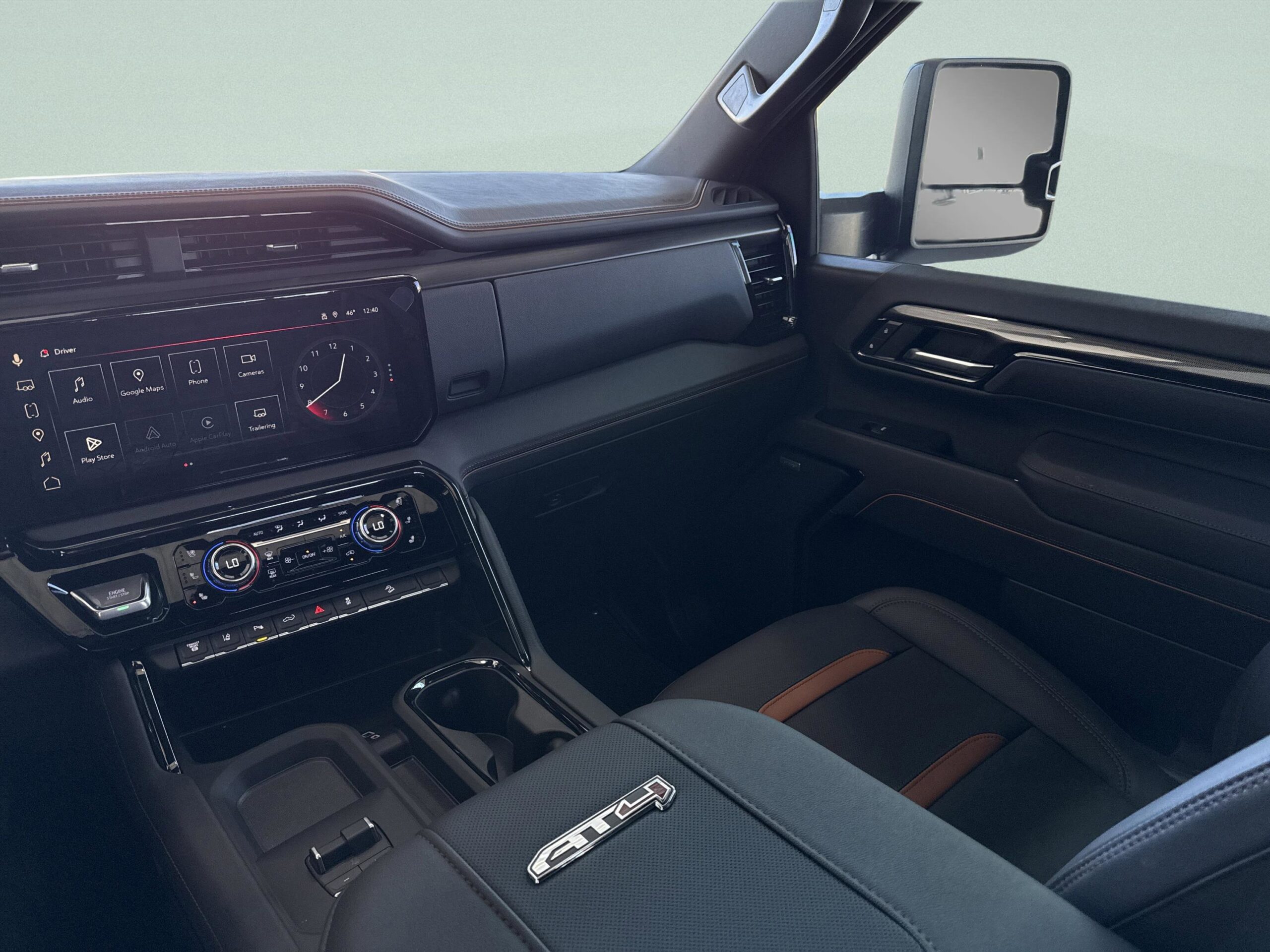 2026 GMC Sierra 2500HD AT4