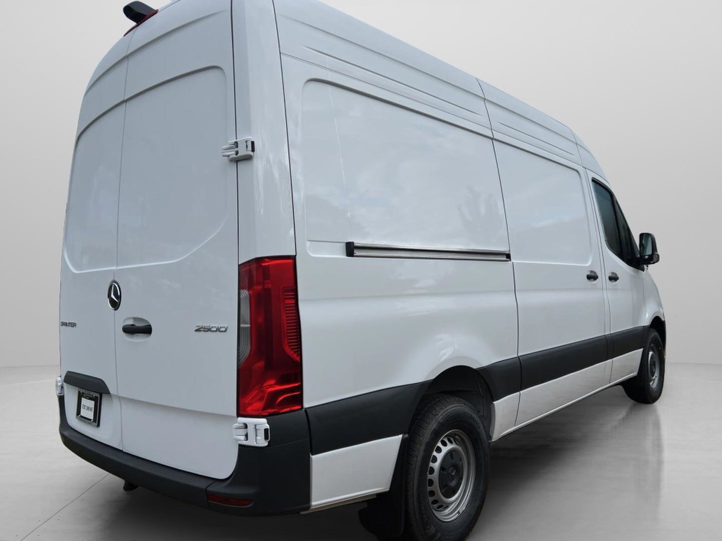 2025 Mercedes-Benz Sprinter Cargo Van 2500