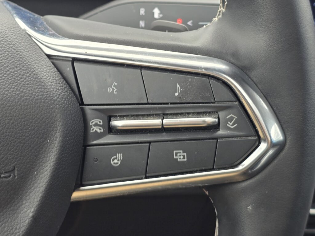 2024 Chevrolet Traverse FWD LT