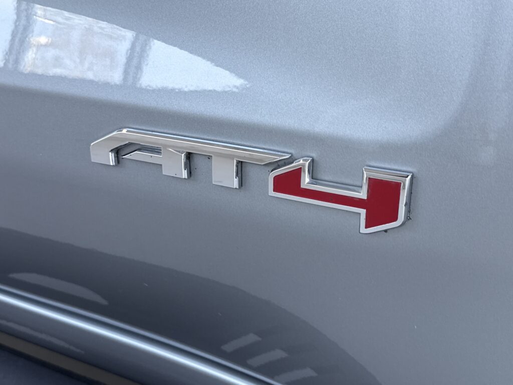 2025 GMC Sierra 1500 AT4