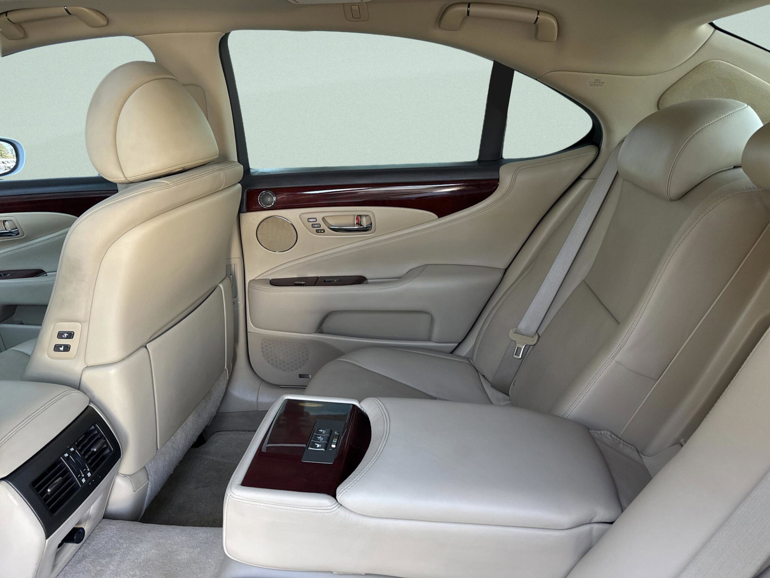 2007 Lexus LS 460