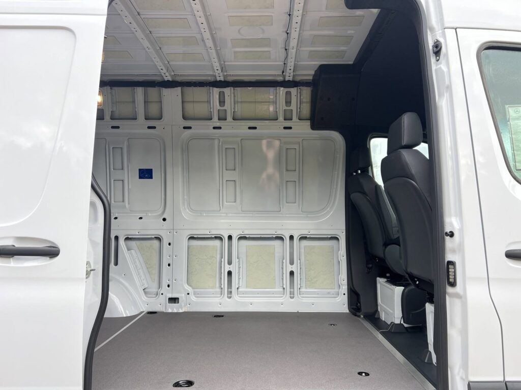2025 Mercedes-Benz Sprinter Cargo Van 2500
