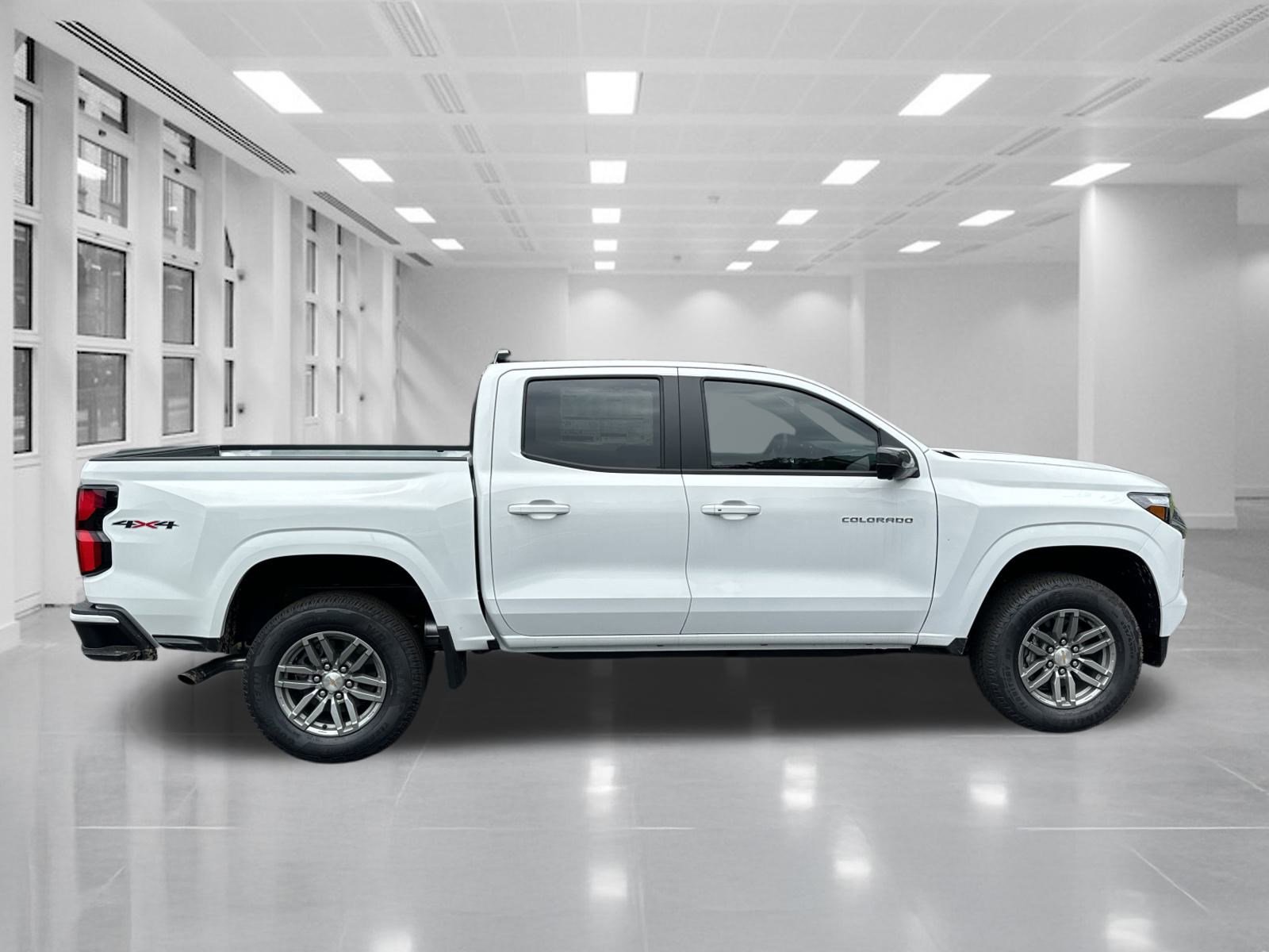 2024 Chevrolet Colorado 4WD LT