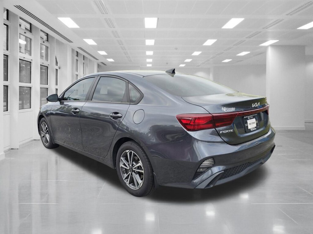 2022 Kia Forte LXS