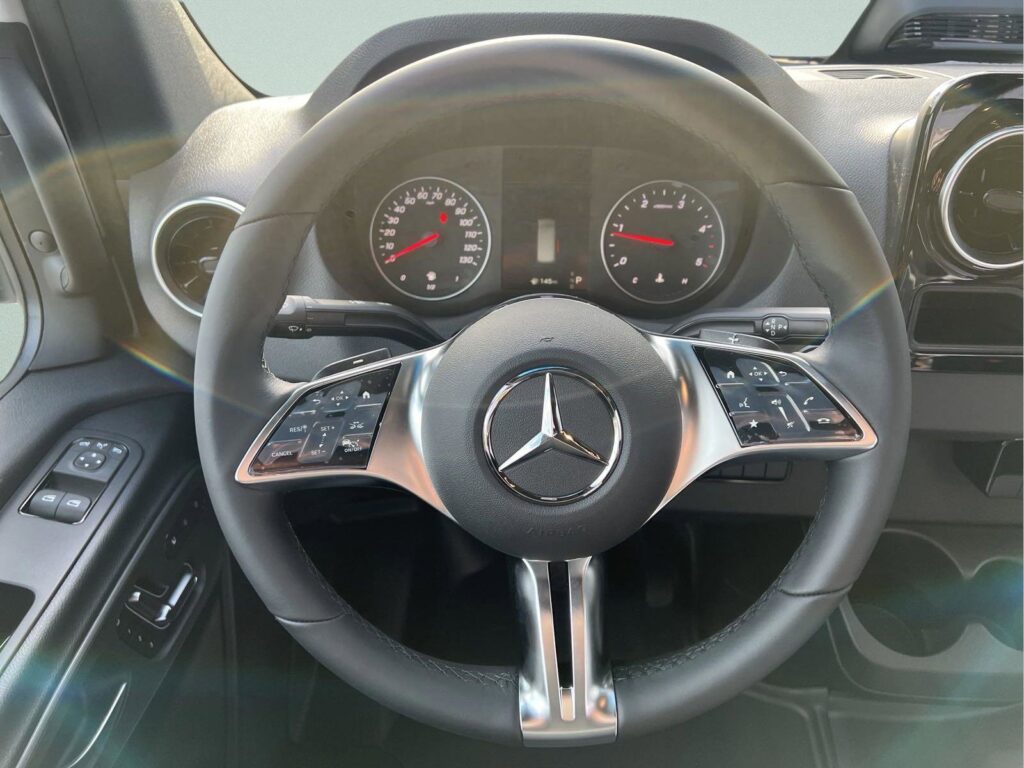 2025 Mercedes-Benz Sprinter Cargo Van 2500