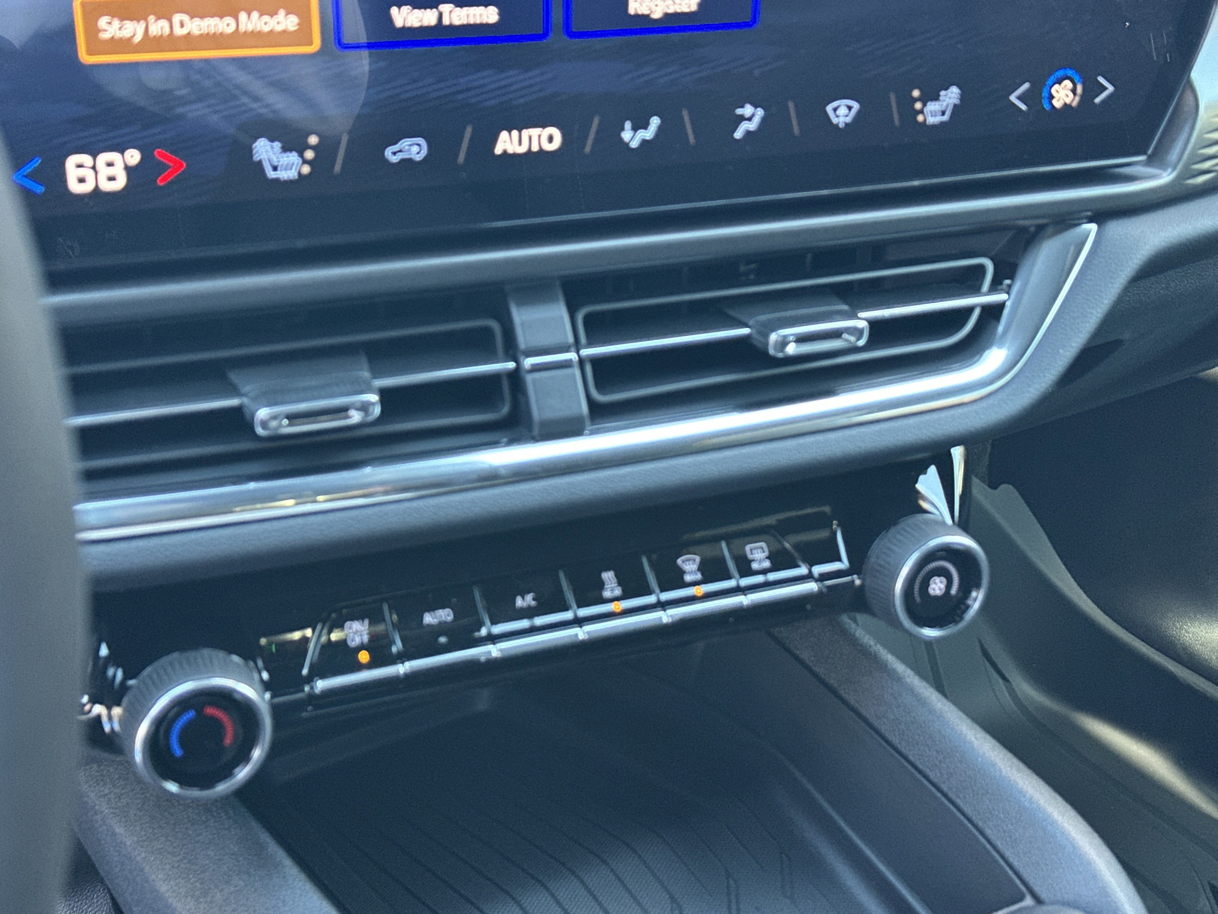 2026 Chevrolet Equinox EV LT1 w/PCY