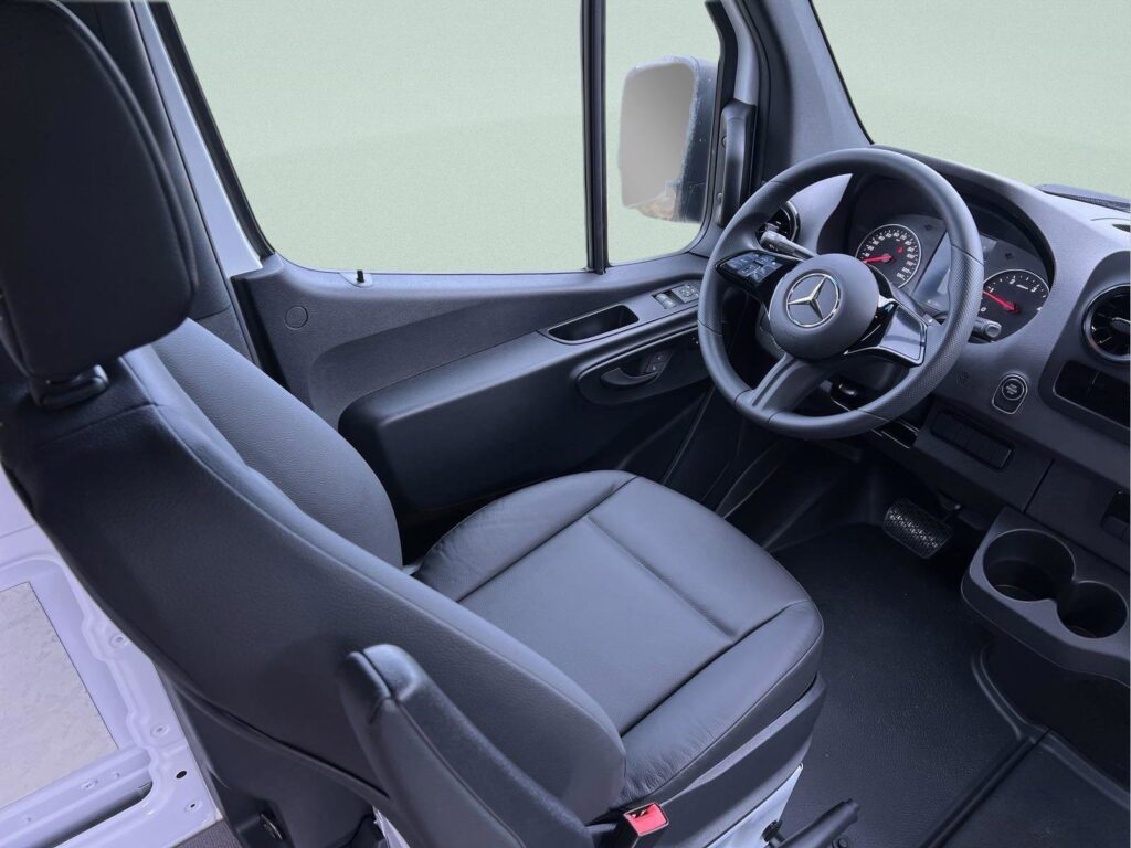 2025 Mercedes-Benz Sprinter Cargo Van 2500