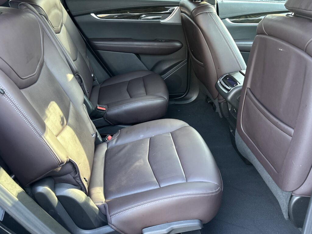 2023 Cadillac XT6 FWD Premium Luxury