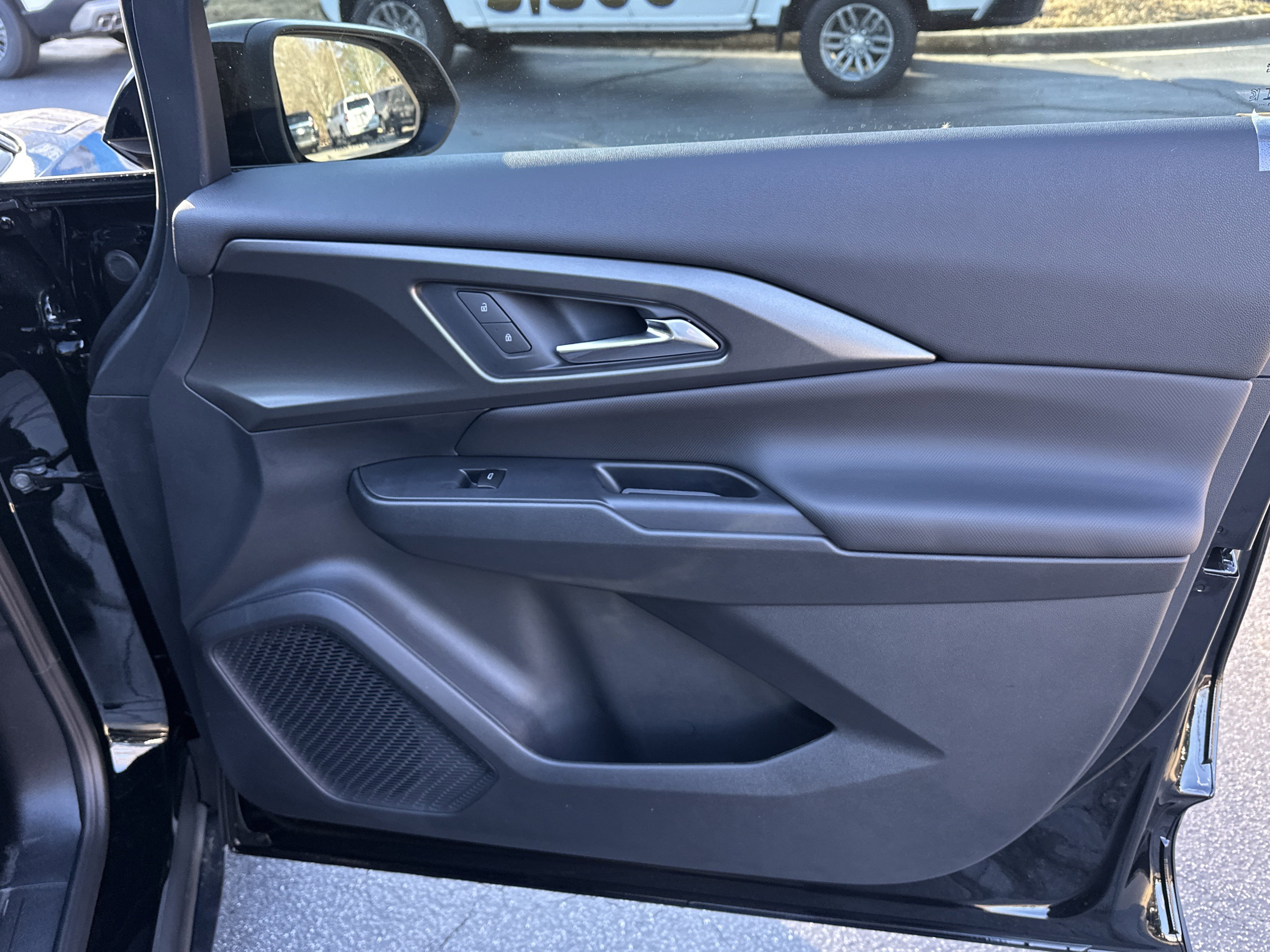 2026 Chevrolet Equinox EV LT1 w/PCY