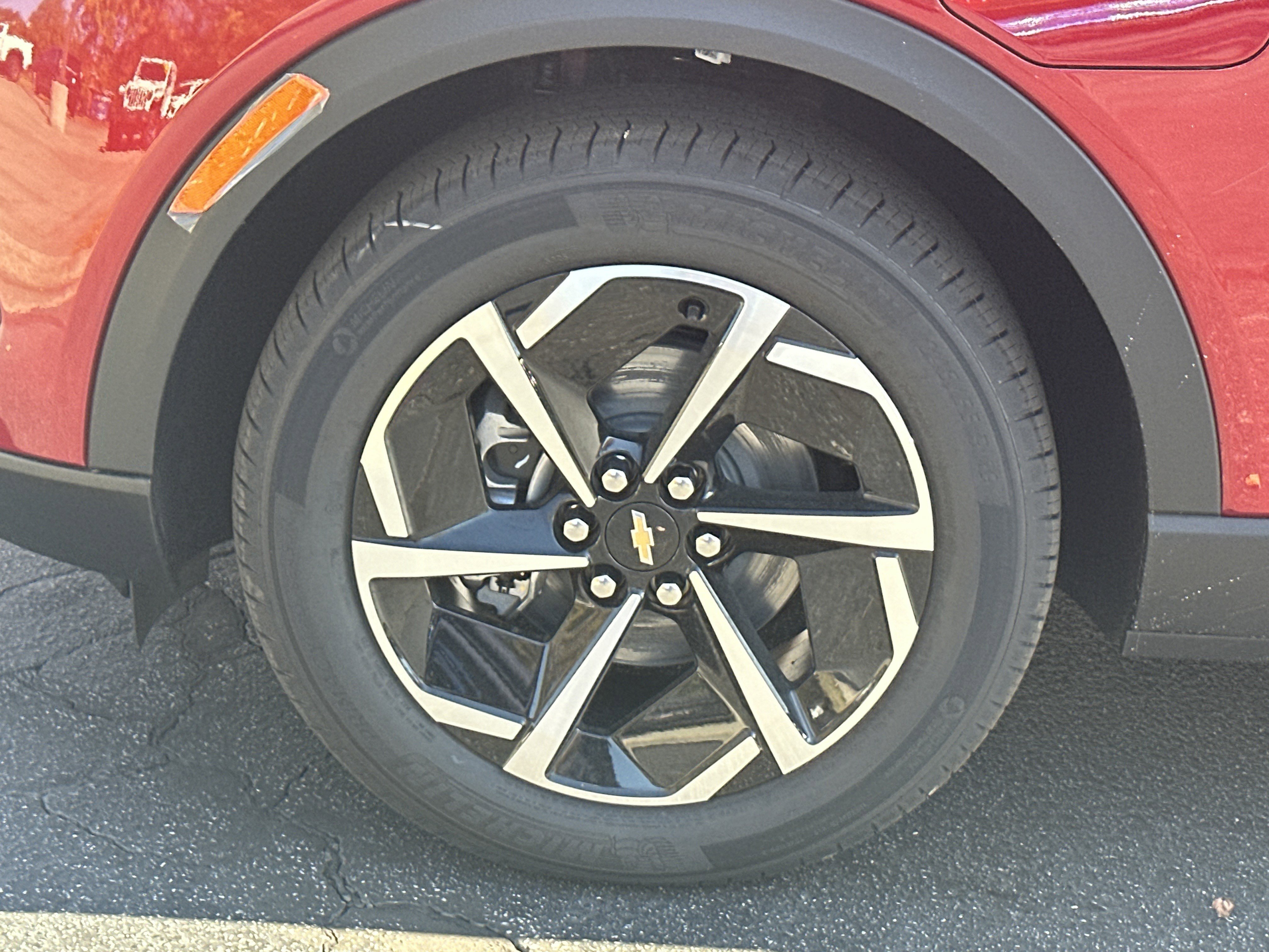 2026 Chevrolet Equinox EV LT1 w/PCY