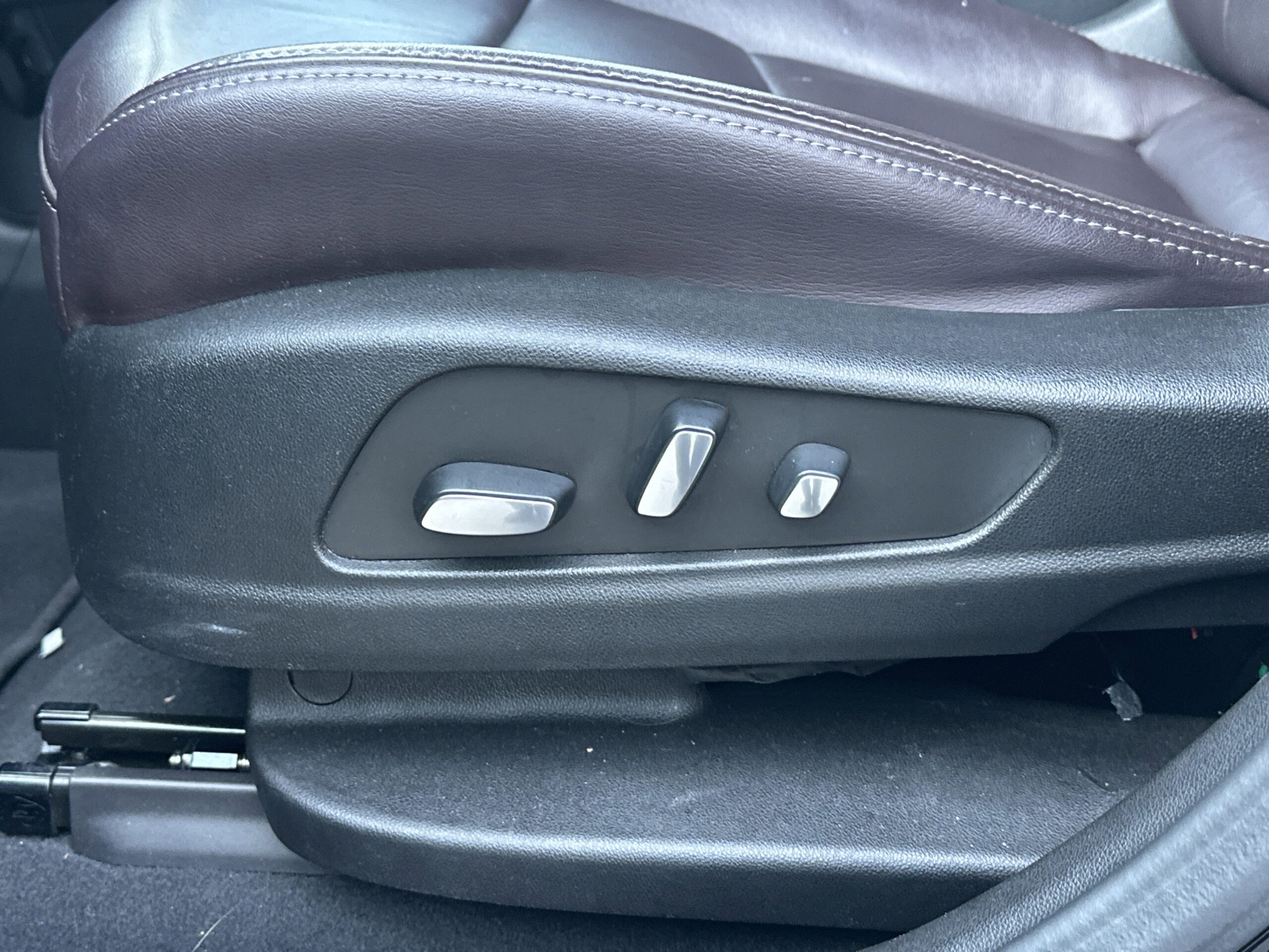 2023 Cadillac XT6 FWD Premium Luxury