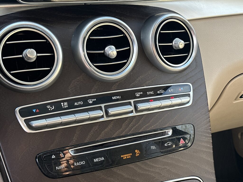 2019 Mercedes-Benz GLC GLC 300