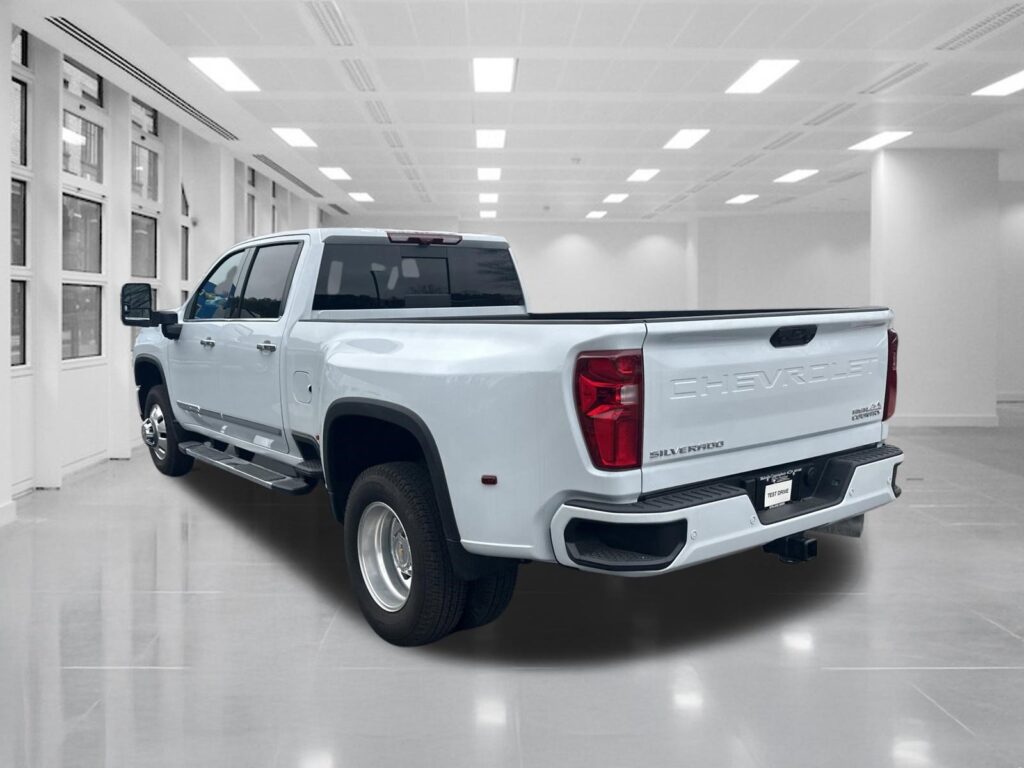 2026 Chevrolet Silverado 3500HD High Country
