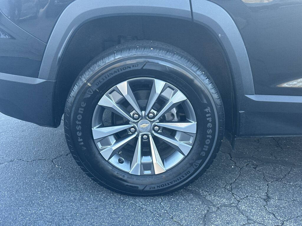 2026 Chevrolet Equinox FWD LT