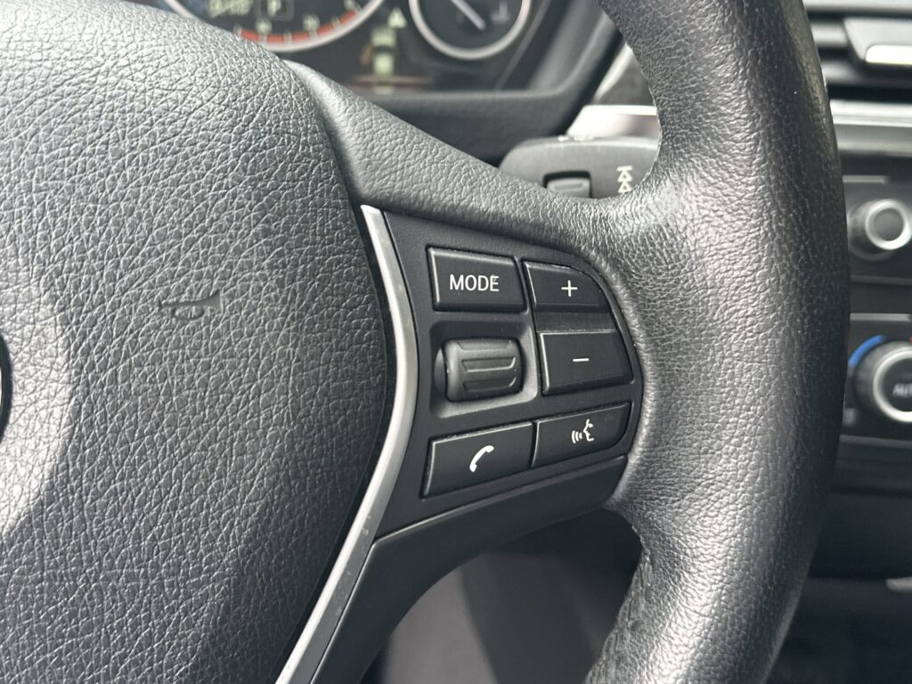 2013 BMW 3 Series 328i