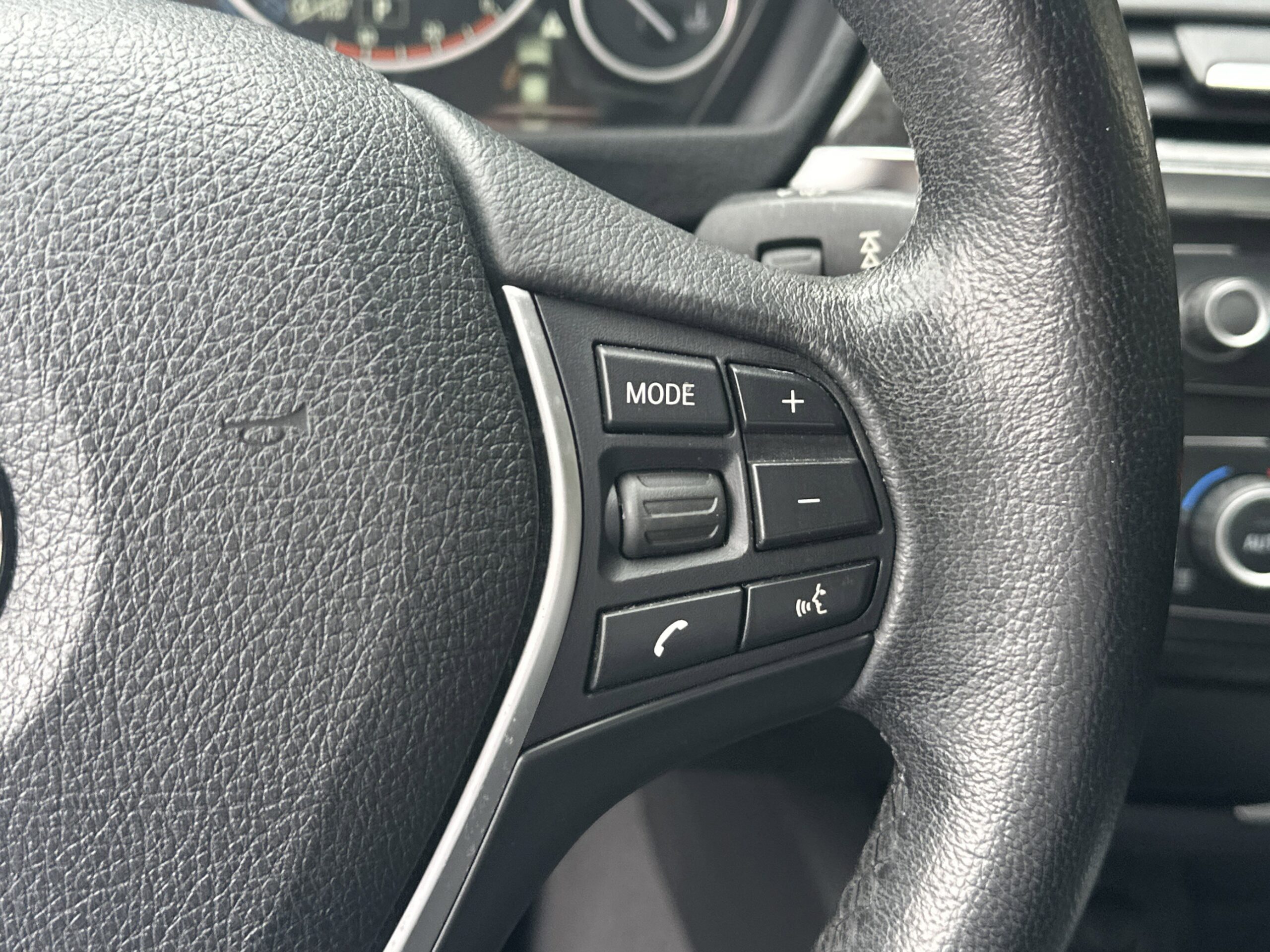 2013 BMW 3 Series 328i